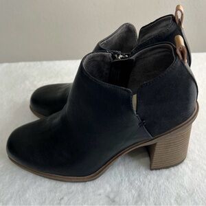 Dr. Scholl’s Roxanne Black Ankle Bootie Boots